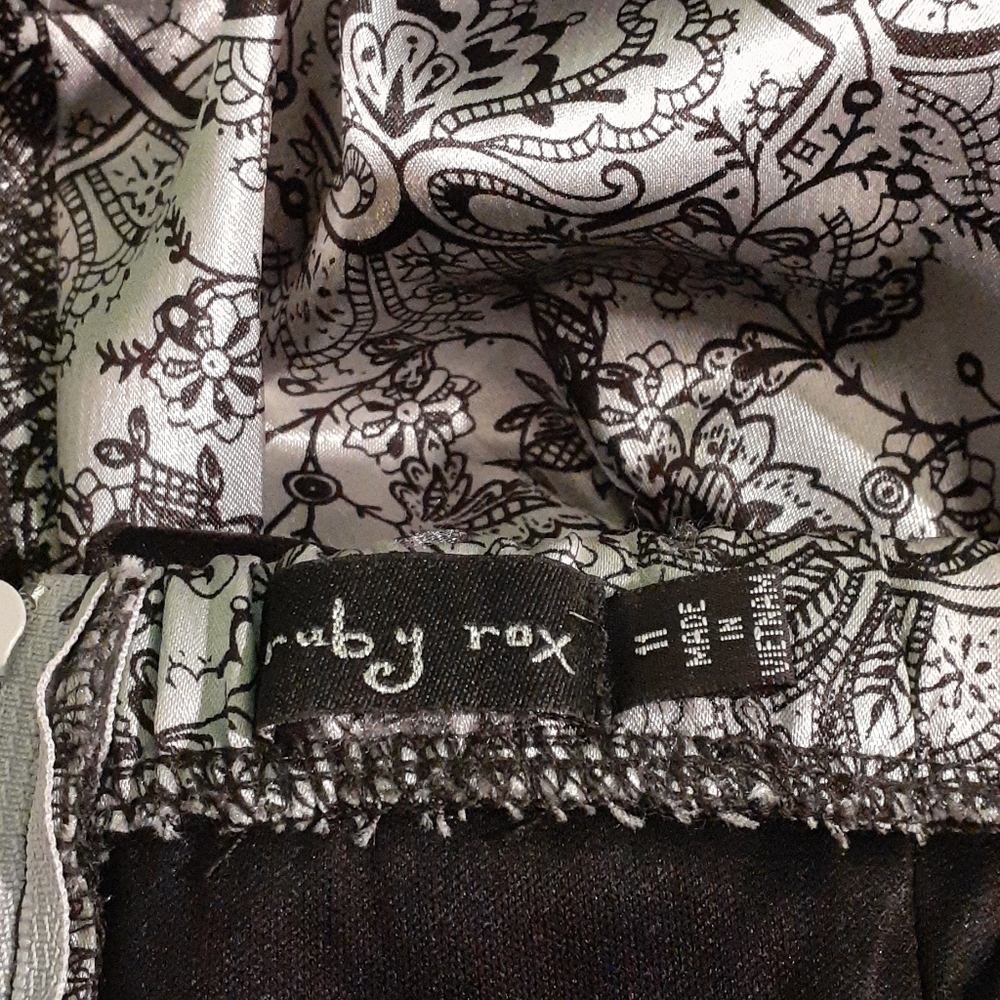 Ruby Rox Sz 11 Silver/Black Strapless Tiered Dress - image 4